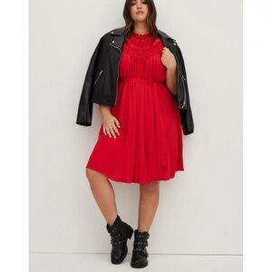 Torrid Size 3 Red Lace Mini Crinkle Gauze Dress